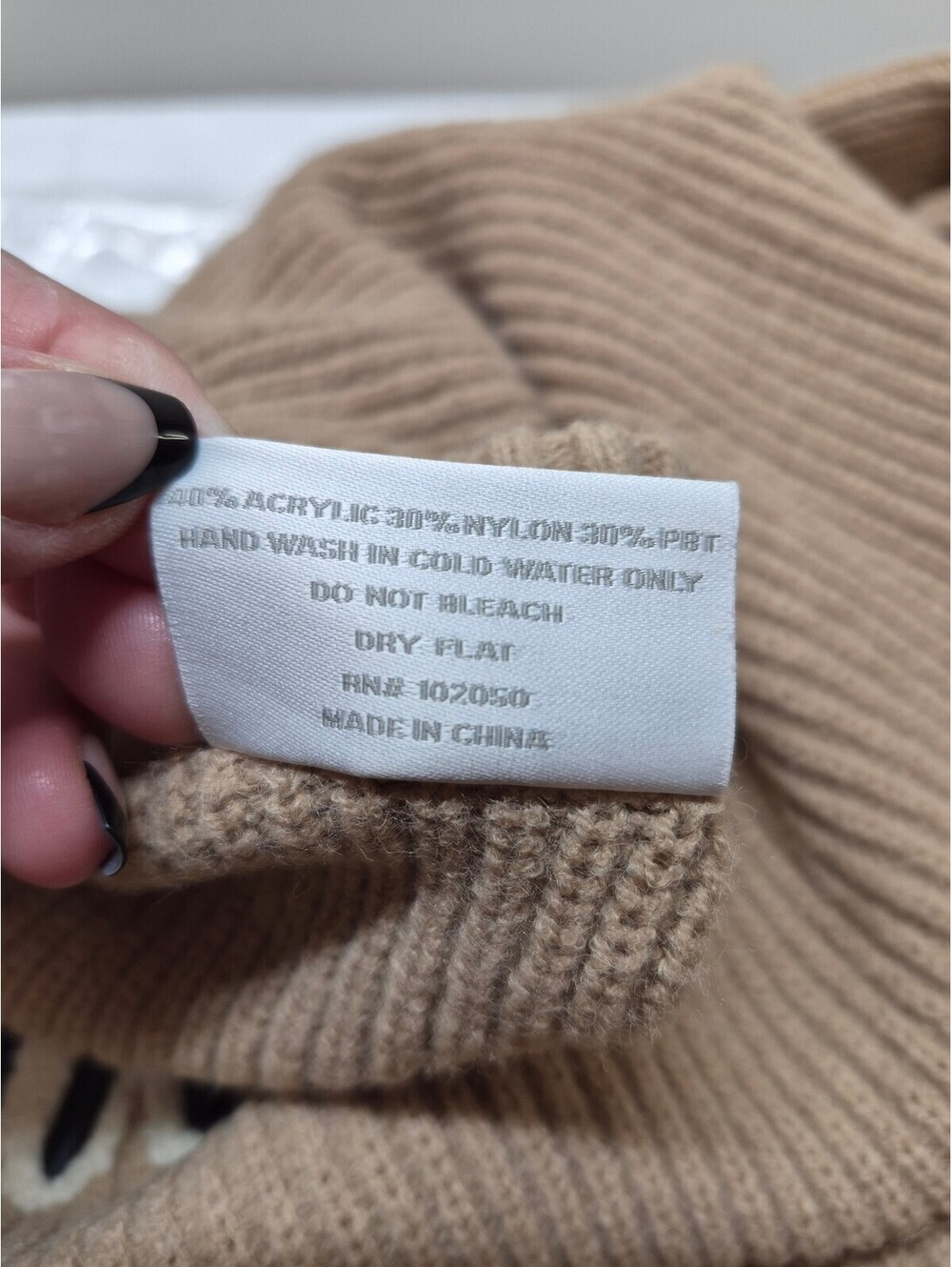 Taylor Swift Folklore Album Beige Knit Sweater Size Large B423 - Picture 7 of 7